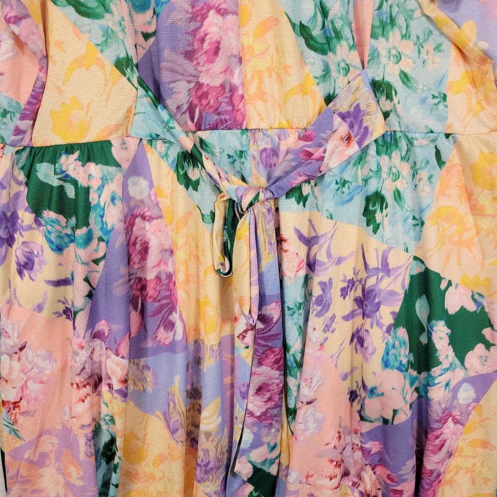 Lane Bryant Fit & Flare Dress Women 22/24 Multicolor Floral Patchwork V-Neck - Picture 5 of 6